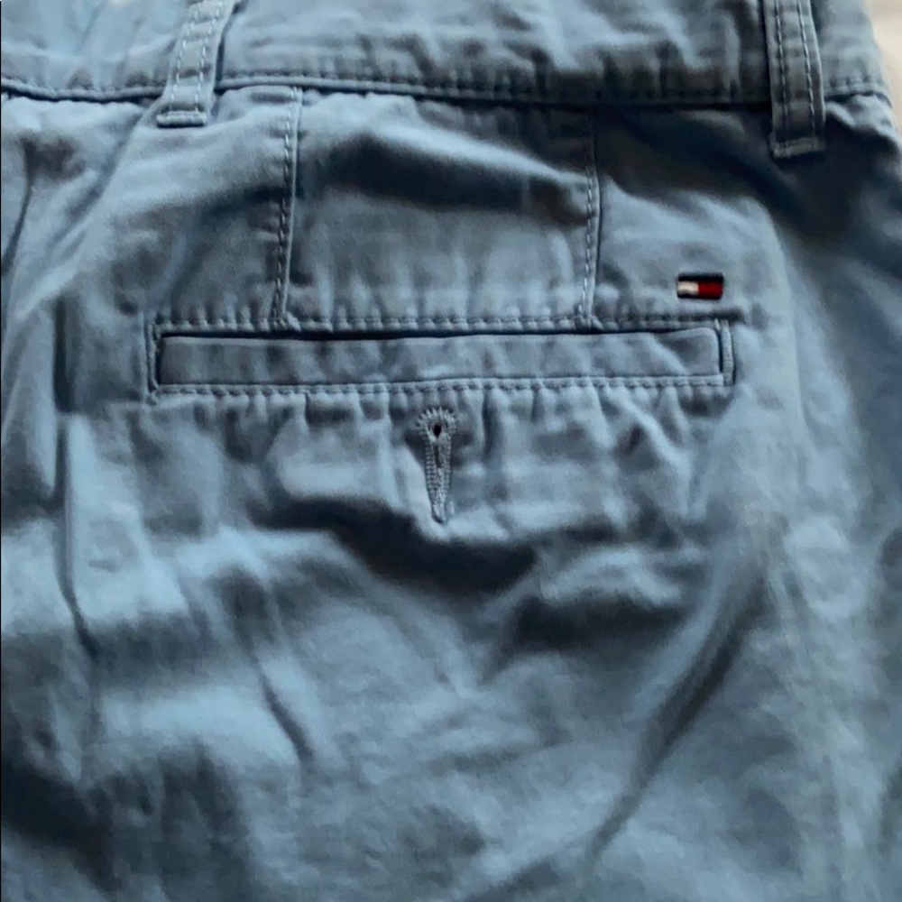 TOMMY HILFIGER  BLUE SHORT SIZE 34 - Picture 3 of 7